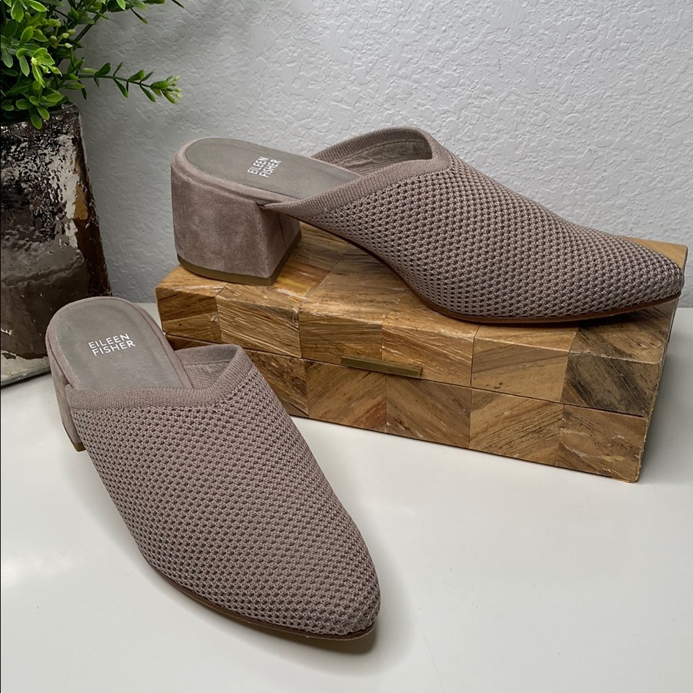 Eileen Fisher Women's Textured Taupe‎ Mules